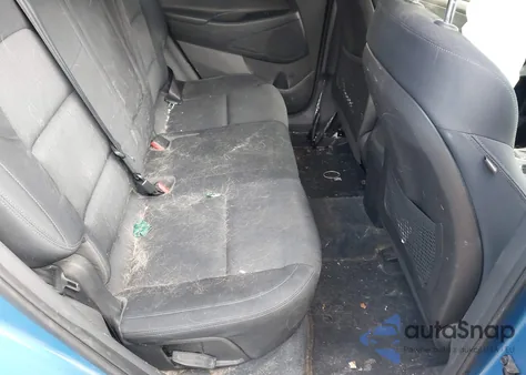 2016 Hyundai Tucson Sport z USA, uszkodzony, nr VIN KM8J3CA28GU069143